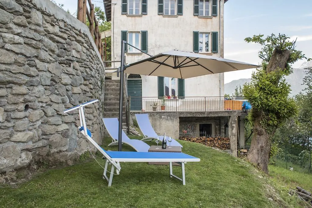 Casa San Martino Lago Di Como San Siro  Hébergement de vacances San Siro (Lombardy)
